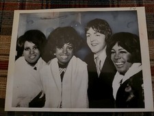 1968 PAUL MCCARTNEY DIANA ROSS THE SUPREMES PHOTO BEATLES BRITISH MUSIC MOTOWN