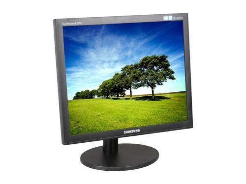 Samsung B1740R 17-Inch High Performance LCD Monitor, New Open Box - Picture 2 of 6