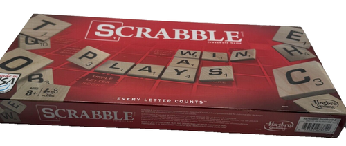 NEW 2013 HASBRO SCRABBLE BOARD GAME - Picture 2 of 4