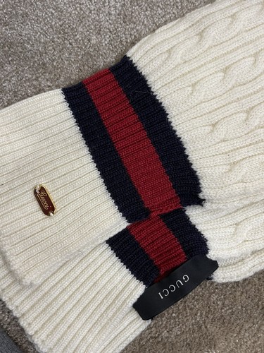 men's gucci hat and scarf set
