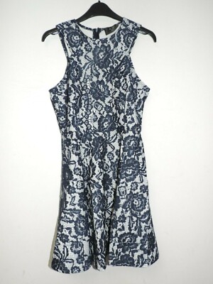 bcbg peach lace dress 1930s Peach Lace Gown + Capelet Ensemble [xs/sm] – Demetra Vintage