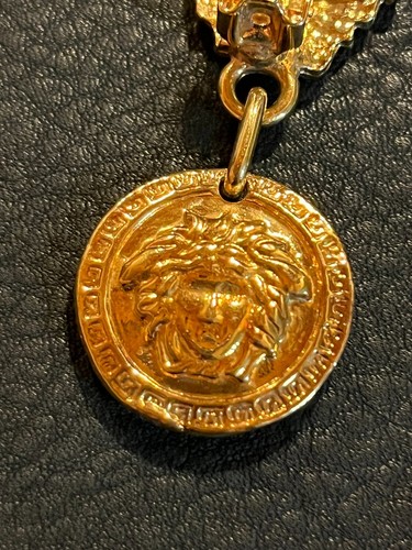 VERSACE GIANNI VERSACE Earrings AUTH GOLD MEDUSA Swing Medal Coin Vintage ken FS - Picture 6 of 22