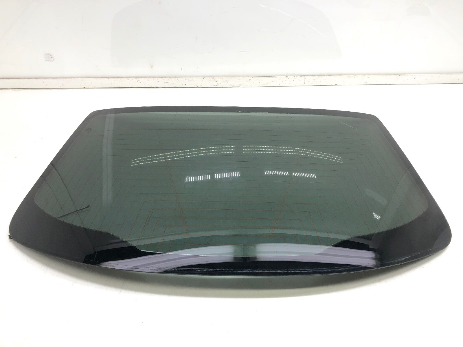 2014-2020 MASERATI GHIBLI REAR WINDSHIELD GLASS OEM.