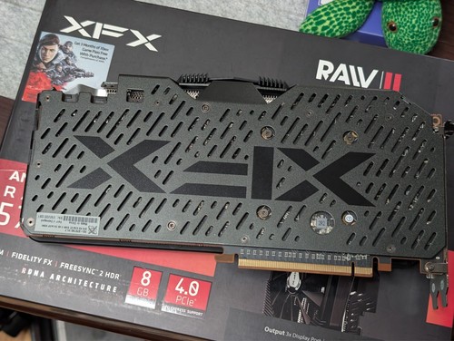 XFX AMD Radeon RX 5700 XT Raw II 8GB Grafikkarte Open Box getestet - Bild 7 von 10