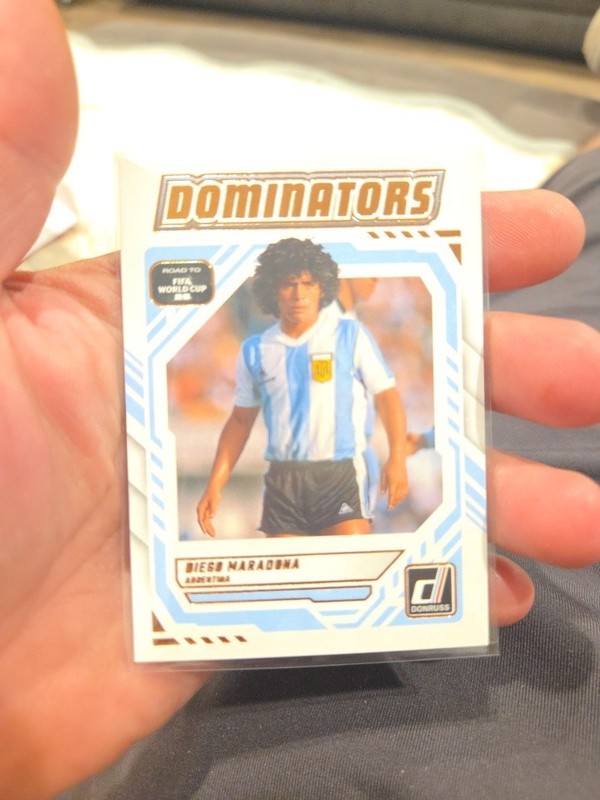 Donruss Diego Maradona Dominators D11 Road to FIFA World Cup Argentina