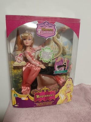 DreamWorks RARE Shrek 3 Kung-FU Princess Rapunzel Doll disney