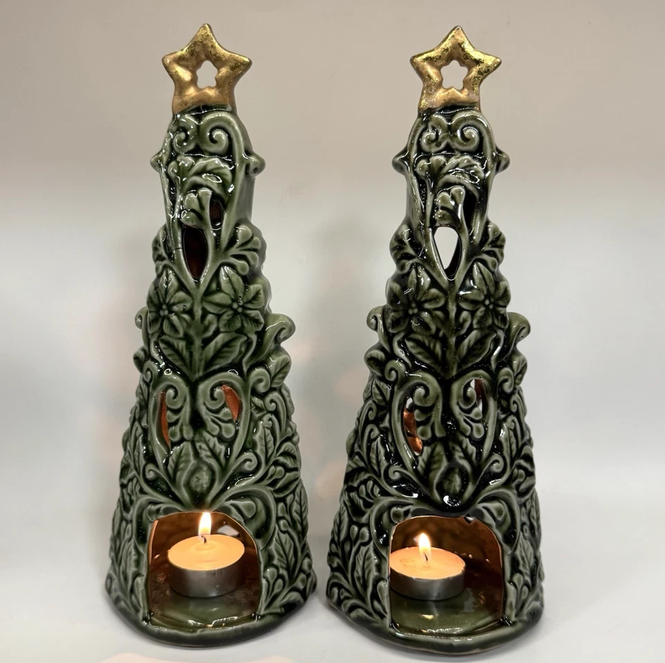Juego de 2 figuras de mesa candelabro de árbol de Navidad de cerámica verde Foto 3 de 4