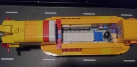 LEGO Ideas: The Beatles -Minifigures -  Yellow Submarine (21306)