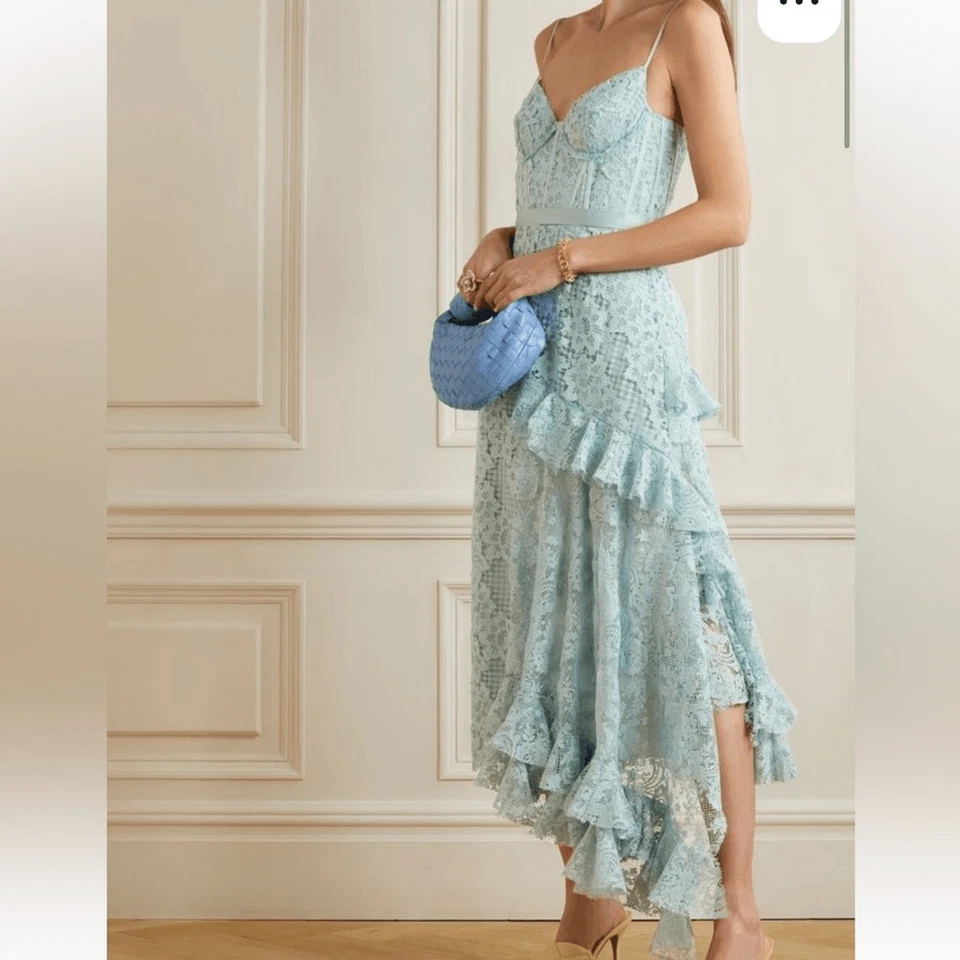 Vestido corsé de encaje con volantes Erdem Melora Foto 3 de 4