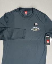 Quiksilver Mens Logo Lock-Up Rash Guard LS Sh...