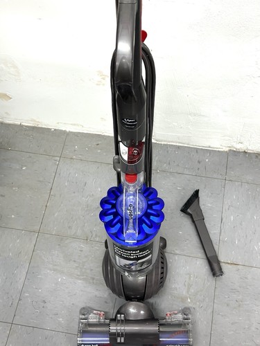 Dyson Ball Animal 2 Vacuum Clean Machine - Picture 11 of 11