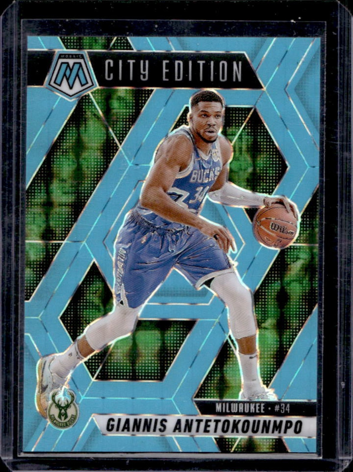 2024-25 Mosaic Giannis Antetokounmpo Blue Fluorescent City Edition #40/75 Bucks