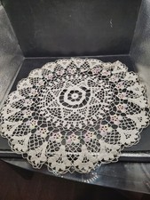 VINTAGE ROUND HANDMADE FILET CROCHET LACE DOILY 12" DIAMETER
