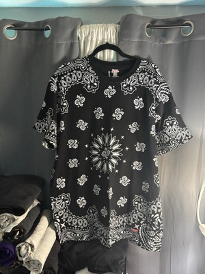 Supreme × Hanes Bandana Tagless Tee Short Sleeve T-Shirt Size XL