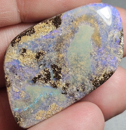 Polished Boulder Opal From Quilpie Pale Purple Crystal 59.45 Ct Australian Opal - Foto 1 di 12