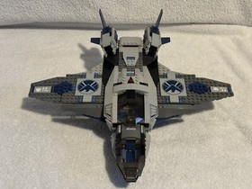 Used LEGO Marvel: Quinjet Aerial Battle (6869)