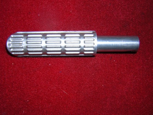 Yamaha TZ250 Footrest. Genuine Yamaha. Removed From New Bike*b25F - 第 1/2 張圖片