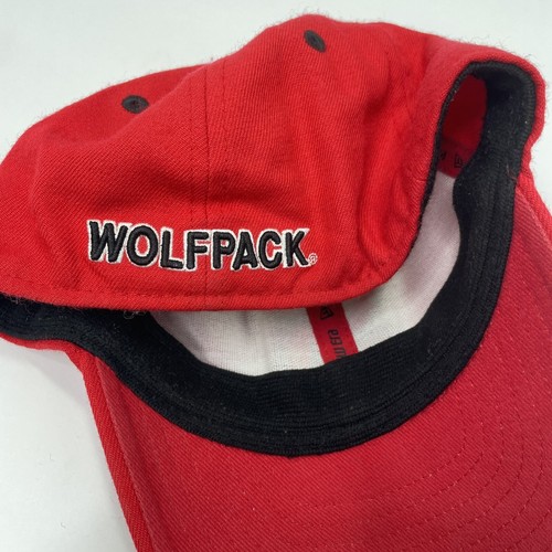 NC STATE WOLFPACK Hat Cap Fitted Closure Size 7-1/8 Red New Era NCAA - Picture 5 of 10