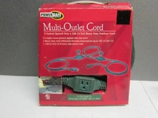 POWER SAFE 14-Gauge 12ft Multi-Outlet Extension Cord - Green 3 OUTLETS
