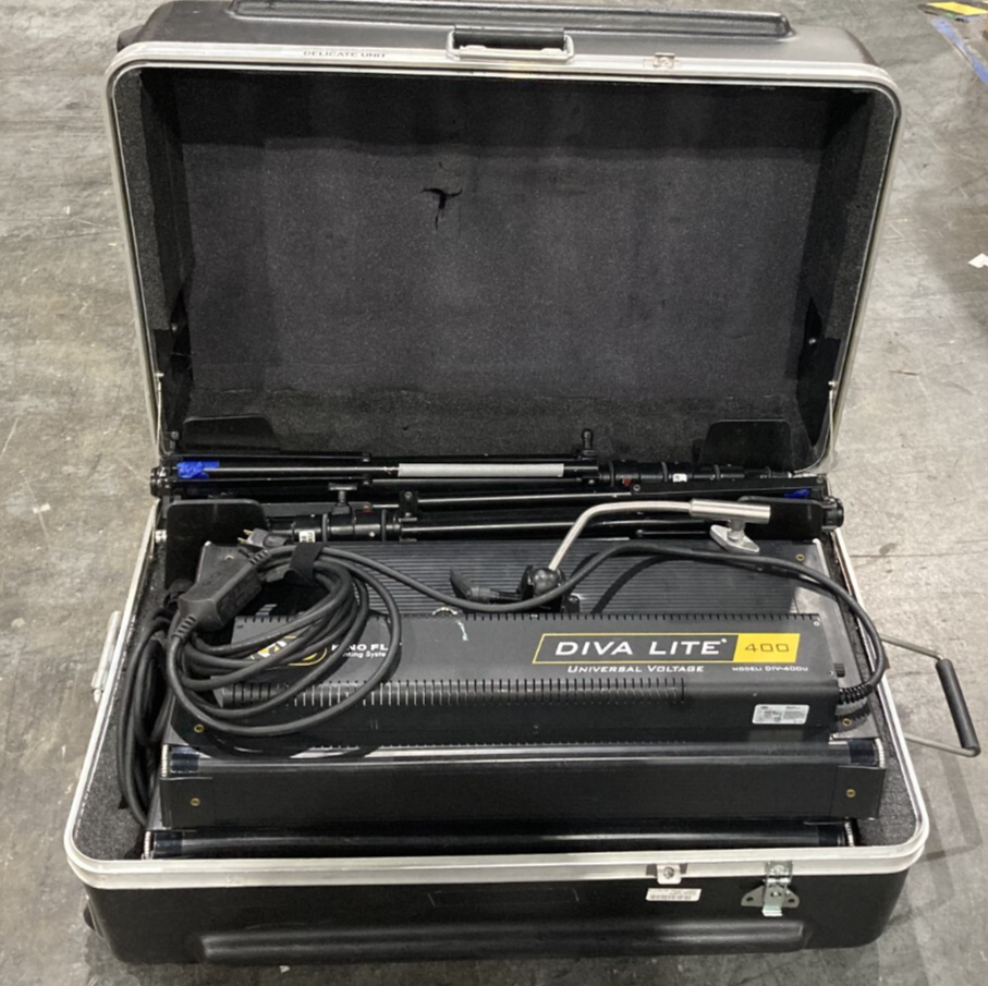 Kino Flo Diva Lite 400 DIV-400-120U Lighting Systems Complete