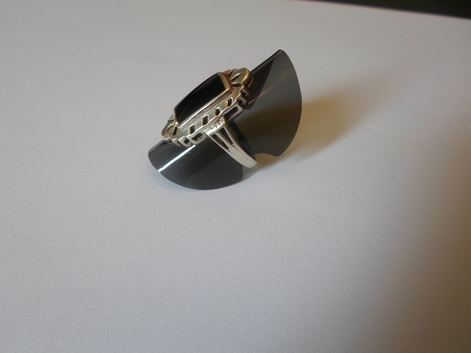 solid silver ring, onyx rectangle, openwork outli… - image 6