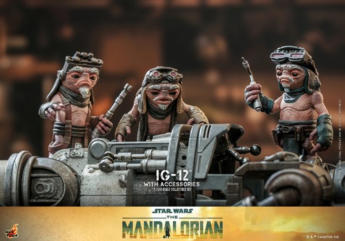 Juego de figuras Hot Toys TMS105 IG-12 y Grogu con accesorios escala 1/6 en stock - Imagen 19 de 24