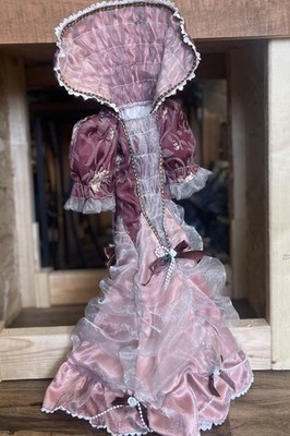 Vintage Baby Doll Victorian Renaissance Dress And Colonial Queen Accessories