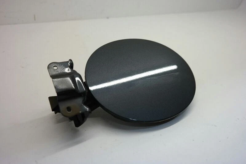 Nissan Máxima 2009-2012 puerta de llenado de combustible gris Foto 2 de 4