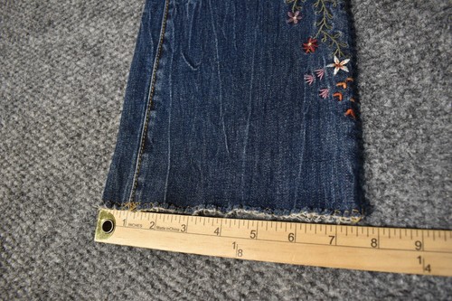 Driftwood Jordie Floral Embroidered Jeans Women’s 30 Straight Leg Raw Hem Blue - Picture 4 of 16
