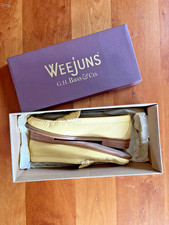 Women's Weejuns Loafers "Diane" by G.H. Bass Co. Size 8M