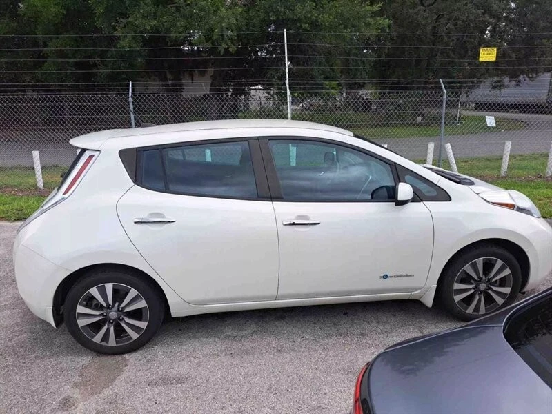 Nissan LEAF S-30 2016 - Imagem 3 de 4