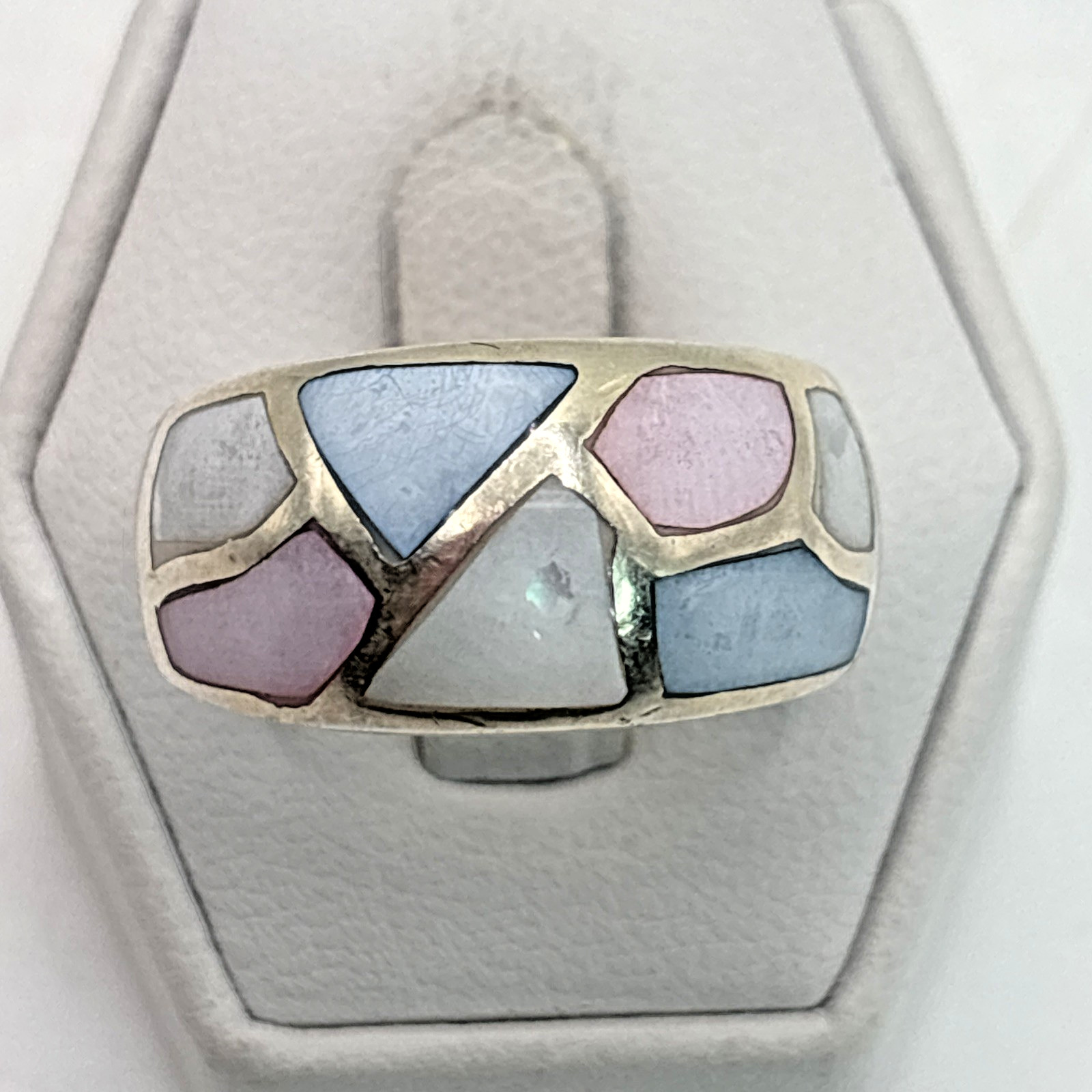 Stunning .925 Vintage Sterling Silver Estate Ring Size 9 with Multicolor Stone