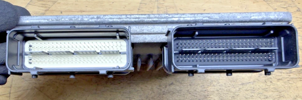 Hyundai Genesis 2012-14 cupé motor ECM módulo de control informático PCM 39115-3CKN0 Foto 4 de 4