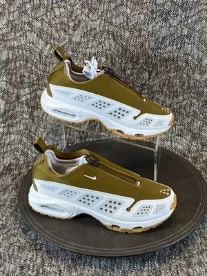 靴 NIKE W AIR MAX SNDR Nike Air Max SNDR Sunder Sneaker Women's 9.5 Olive Flak / Blue