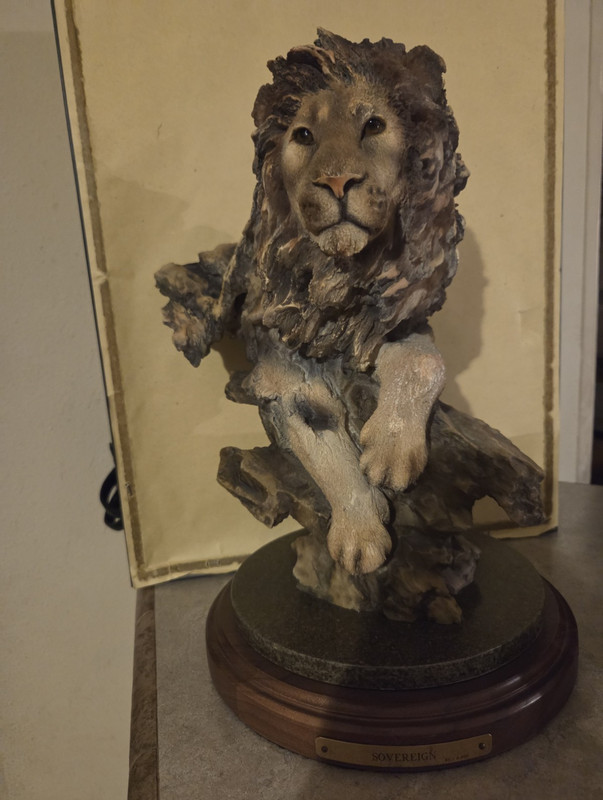 Mill Creek Studios Randy Reading Signed Limited Edition Lion Sculpture