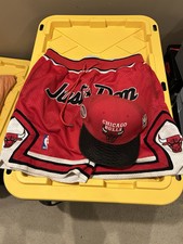 JUST DON C Bulls Hat&Shorts Combo Deal