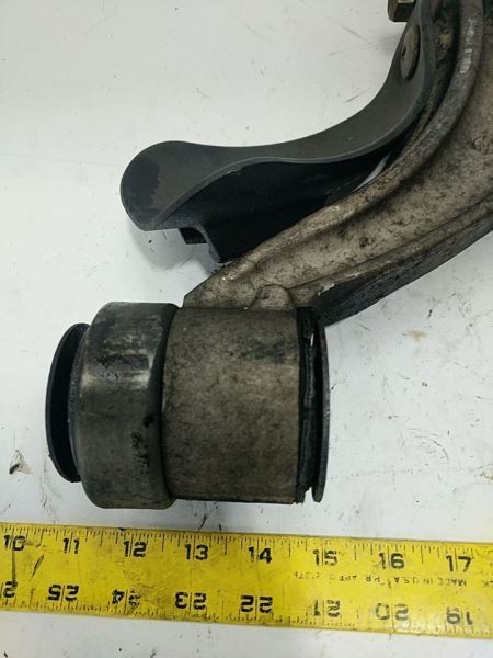 04 05 06 07 08 Maserati Quattroporte Front Left Driver Lower Control Arm **AS IS