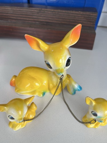 Vintage Kitsch Ceramic Deer Figurine With 2 Fawns Chains Made In Japan - Picture 6 of 13