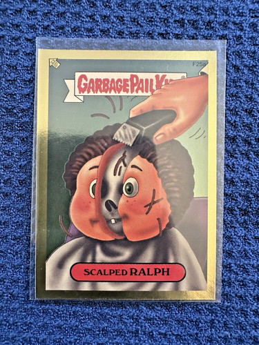 Scalped RALPH [Gold] #79a 2011 Garbage Pail Kids card