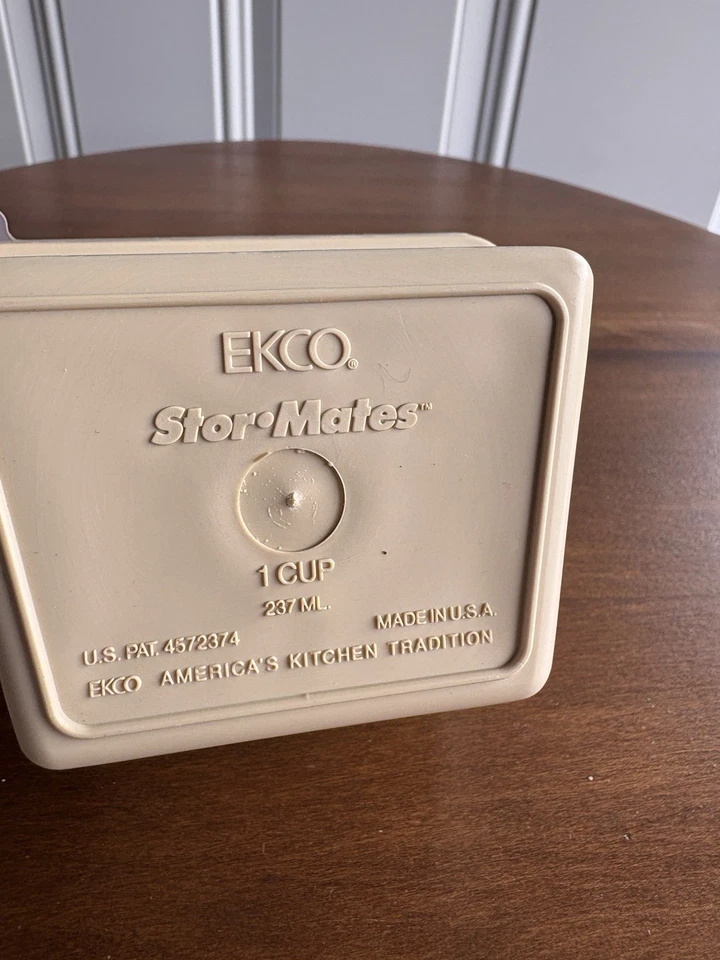 Contenedor de almacenamiento de plástico vintage con tapa EKCO Stor Mate 1 taza Foto 3 de 4