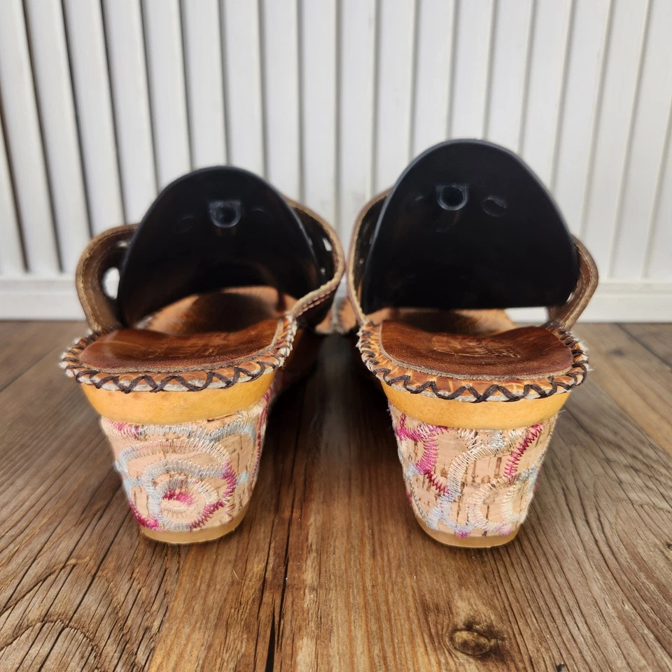 L'Artiste Spring Step Terni-Cam Womens Sz 8.5 Brown Colorful Boho Hippie Sandals - Image 4 of 4