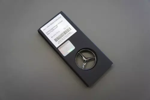 New Genuine OEM Mercedes-Benz Brussels Silver Stainless Steel Keychain B66957516
