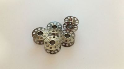 5 Spulen aus Metall für Necchi 559 Nähmaschinen