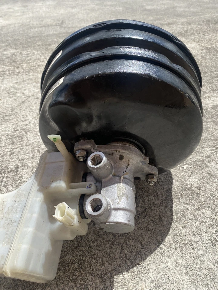 2015-2022 DODGE CHALLENGER POWER BRAKE BOOSTER MASTER CYLINDER W/ RESERVOIR OEM - Image 4 of 4