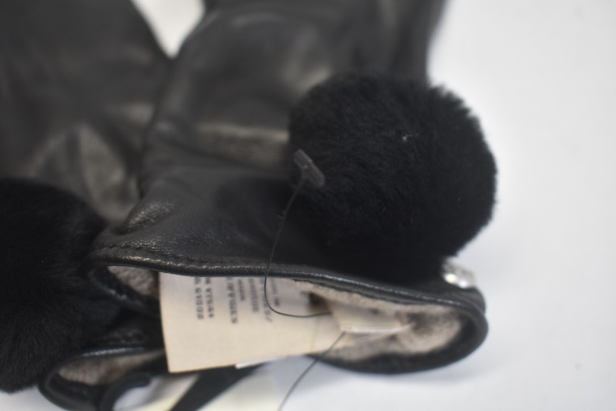 残り1点につき！ アグ レディース手袋 POM GLOVE BLK-M Ugg