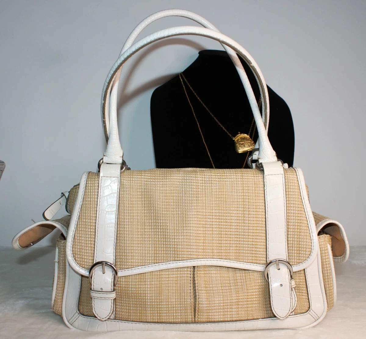 Liz claiborne hotsell straw purse
