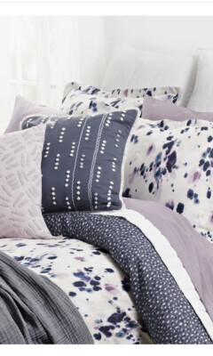 Splendid Home Gardena King Duvet Cover and Two King Shams. Brand New!