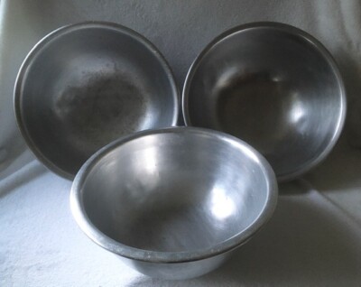 3 Vintage 50er Jahre SCHWERLAST ALUMINIUM GASTRONOMIE SCHALEN Durchmesser 38,5cm- 36m/tief 16-15,5cm