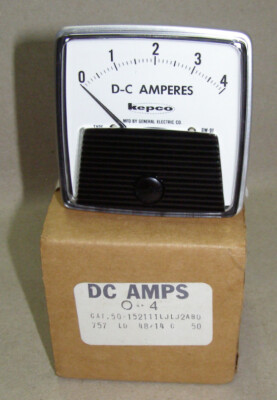 Einbau  D-C Amperes Meter  0-4 Amp. DC