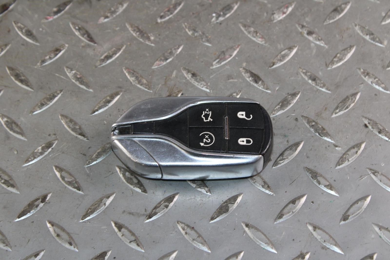 Maserati Ghibli 2014-2024 Key fob Silver